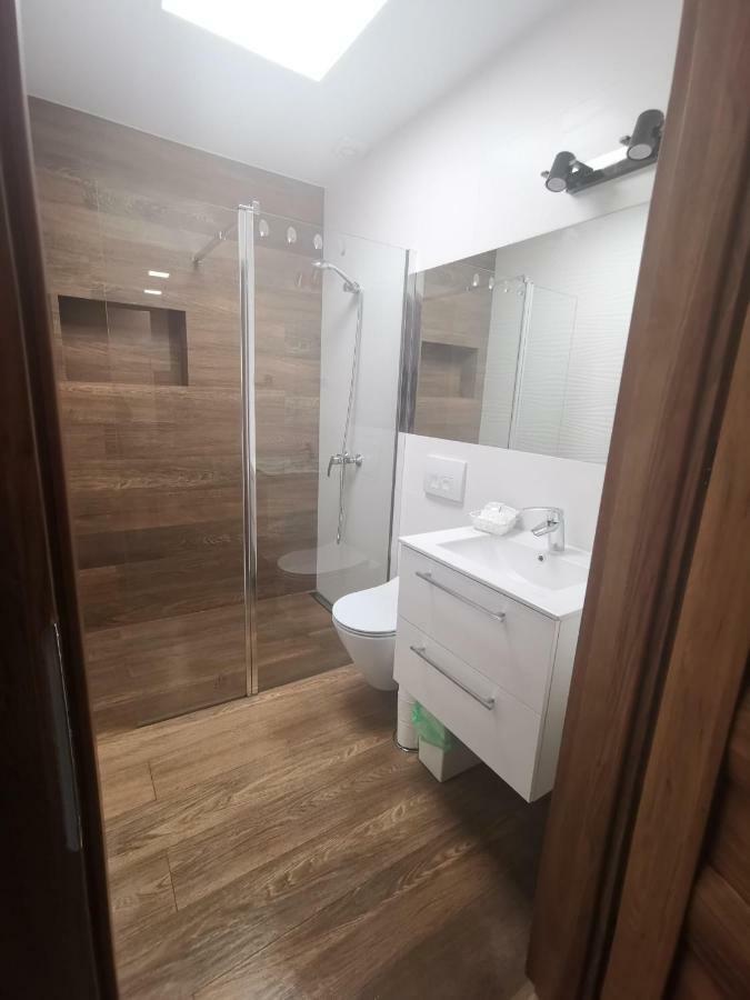 Dom Goscinny Ewa - 200 M Od Morza Dziwnów Exterior foto